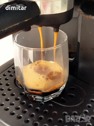 Кафе машина DELONGHI , снимка 4 - Кафемашини - 56680309