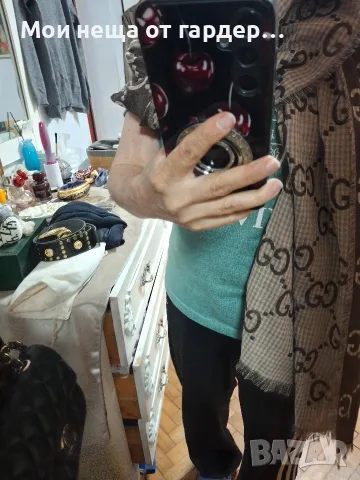 Шал Gucci  .Кафяв с монограм., снимка 5 - Шалове - 56569352