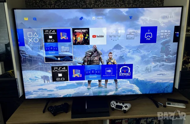 Хакнат PlayStation 4 / 500GB / 2 Джойстика 
