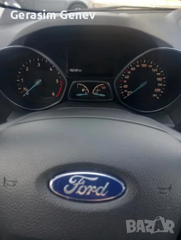 Ford Kuga 1.5 TDCI, снимка 15 - Автомобили и джипове - 56630993