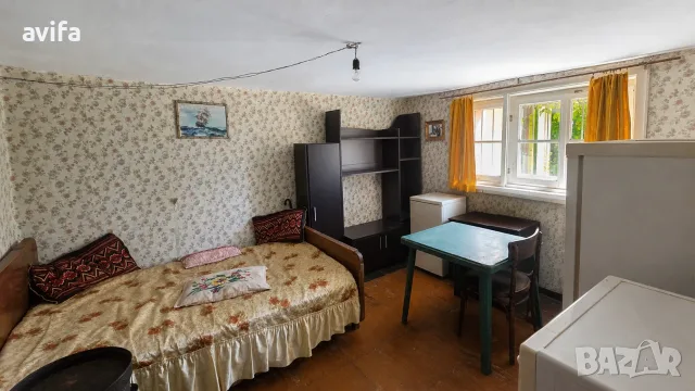 Къща на две улици в Елешница, снимка 12 - Къщи - 56583841