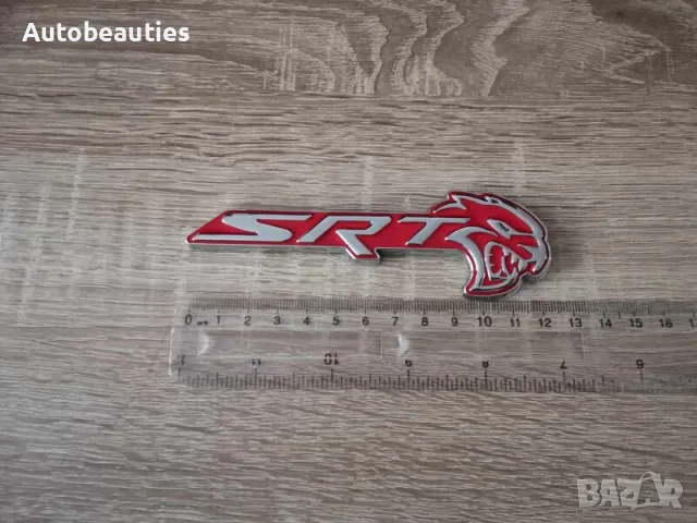 SRT Hellcat сребристо с червено емблема дясна, снимка 5 - Аксесоари и консумативи - 56581121