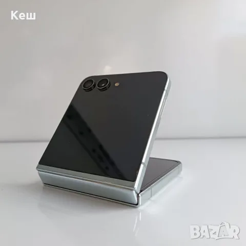 Смартфон Samsung Galaxy Z Flip 5, снимка 2 - Samsung - 56680672