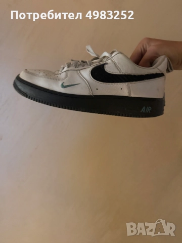 Продавам air force one special edition 