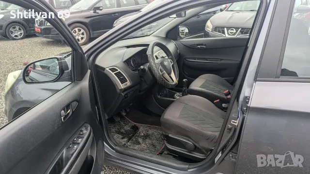 Hyundai i20 1.25 gas, снимка 7 - Автомобили и джипове - 56700720