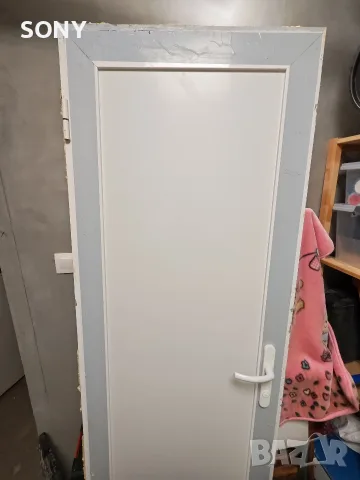 PVC врата за баня или офис 