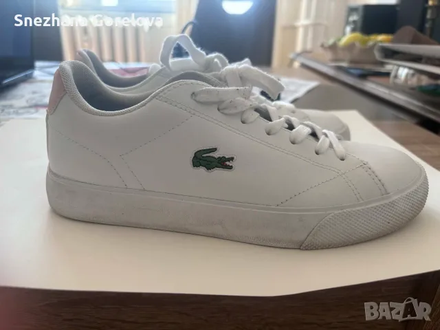 Продавам женски сникърси Lacoste , снимка 2 - Дамски ежедневни обувки - 56579488