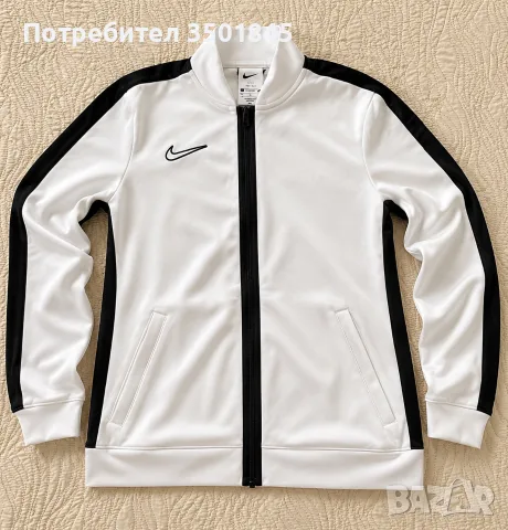 Спортно дамско горнище Nike 