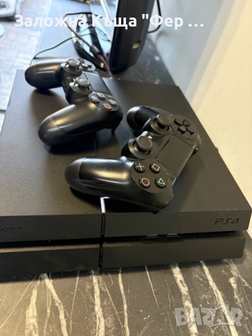 Sony PlayStation 4