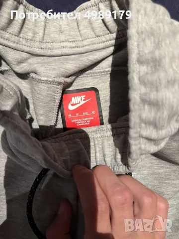 Оригинално сиво долнище Nike Tech Fleece, снимка 2 - Спортни дрехи, екипи - 56640342