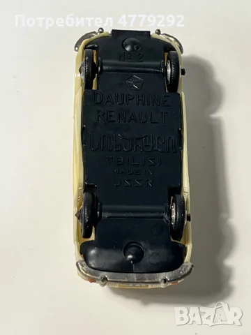 Количка Renault DAUPHINE, снимка 4 - Колекции - 56750247