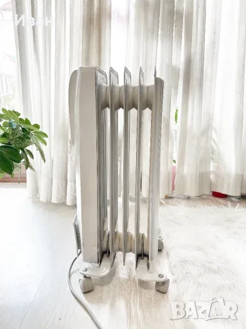 Маслен радиатор DeLonghi, снимка 2 - Радиатори - 56686882