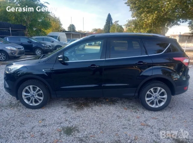 Ford Kuga 1.5 TDCI, снимка 4 - Автомобили и джипове - 56630993