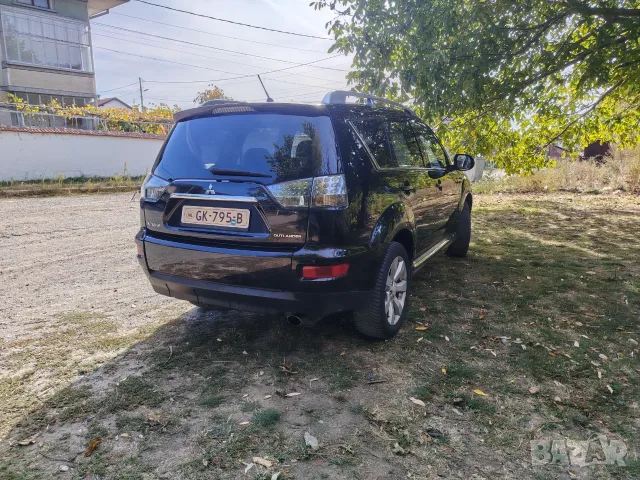 Mitsubishi Outlander 2.0  бензин, снимка 3 - Автомобили и джипове - 56585240