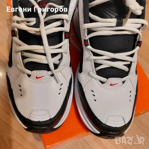 Маратонки Nike Air Monarch IV, снимка 5 - Маратонки - 56617025