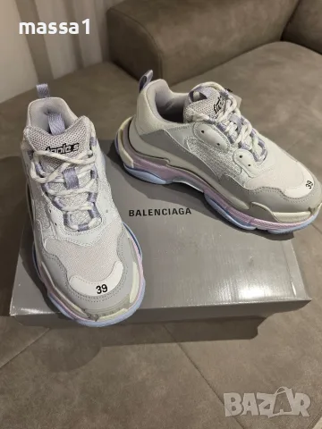 BALENCIAGA оригинални сникърси. 350 €, снимка 9 - Маратонки - 56655327
