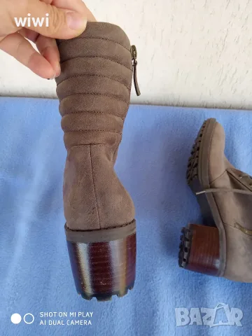 Кубинки Clarks номер 38., снимка 6 - Дамски ботуши - 56620428