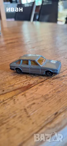 Моделче Norev-Simca 1308 GT, снимка 2 - Колекции - 56626264