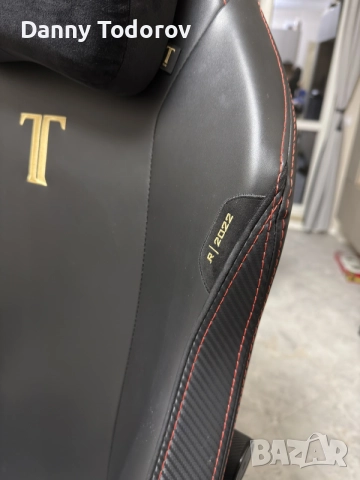 Secretlab TITAN Evo Regular Stealth – NEO Hybrid Leatherette, снимка 3 - Столове - 56575251
