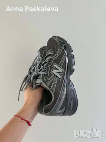 Маратонки New Balance 740, снимка 4 - Маратонки - 56605411