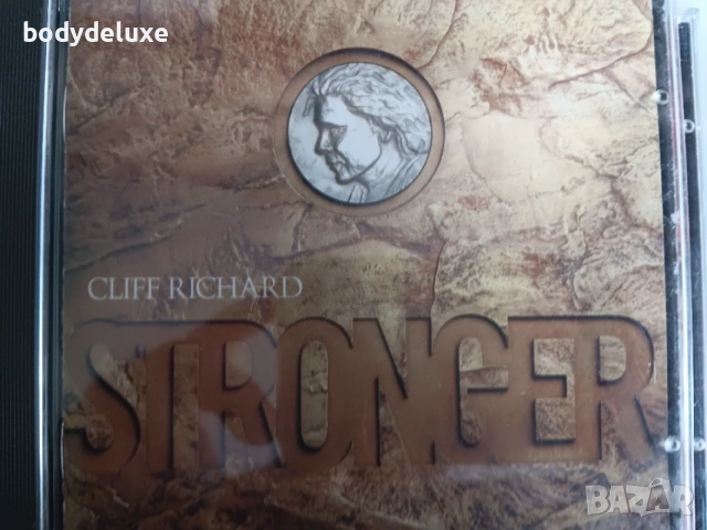 CLIFF RICHARD аудио дискове, снимка 13 - CD дискове - 53187573