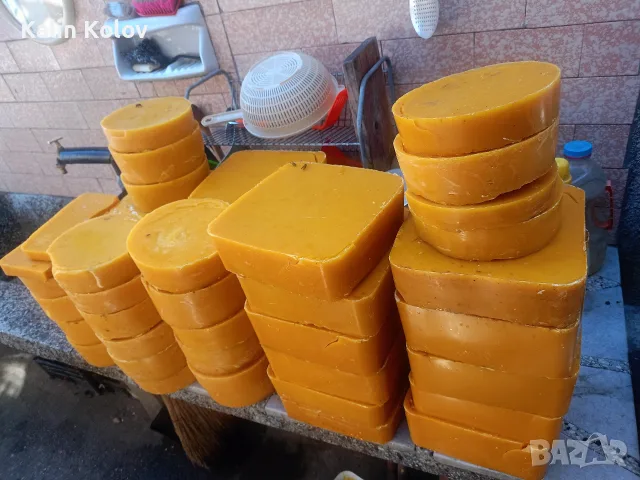 Пчелен восък от разпечатки , снимка 2 - Пчелни продукти - 56648572