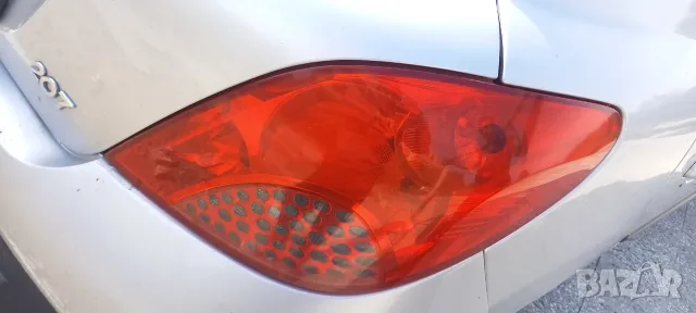 Десен стоп Peugeot 207, снимка 2 - Части - 56555313