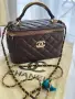 кафява чанта Chanel Classic Top Handle Vanity Case, снимка 3