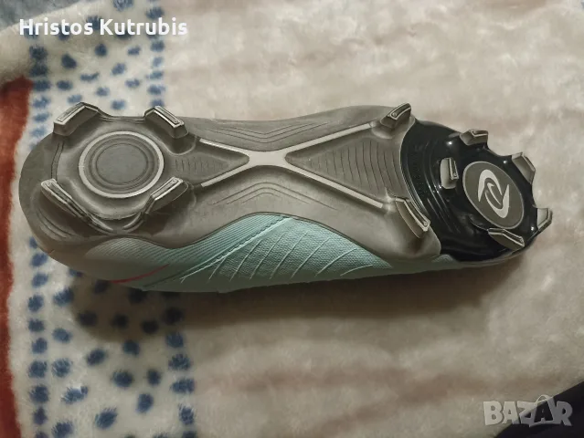 Nike Phantom GX 2 Academy FG/MG 42, снимка 4 - Футбол - 56630040