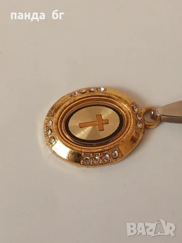 Религиозна висулка , снимка 3 - Колиета, медальони, синджири - 56553439
