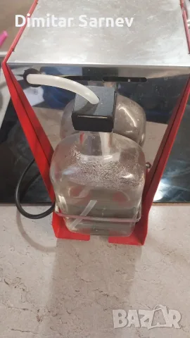 Продавам кафе машина 