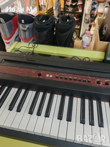 Дигитално пиано Roland EP-77 , снимка 3 - Пиана - 56597046