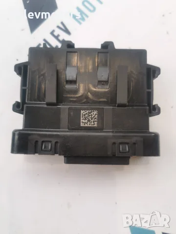 F005V03220 Електронен модул Gateway (CAN комуникационен шлюз) Bosch GW 8CH; многопинов конектор за