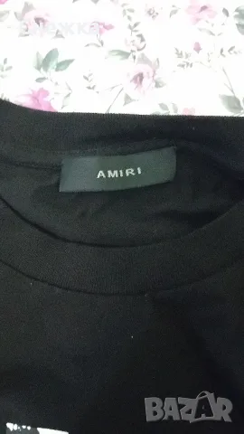 красива Маркова тениска amiri 40 размер, снимка 2 - Тениски - 56744524