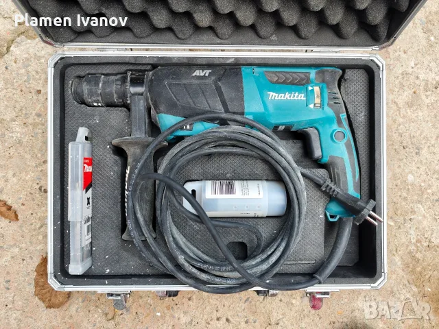Електрически перфоратор Makita HR2631FT /800 W
