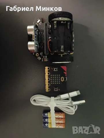 micro : Maqueen Robot, снимка 9 - Дронове и аксесоари - 56599632