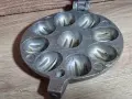 Съветска Преса Форма За Сладки Орехчета, снимка 4