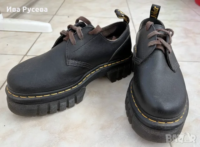 Обувки Dr. Martens Airwair