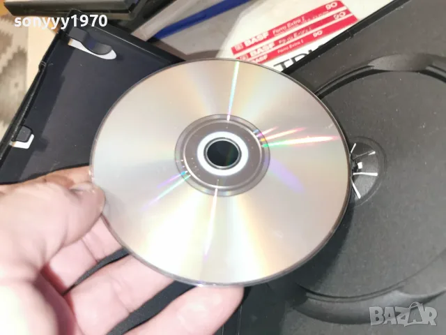 СБЛЪСЪК В БРОНКС-DVD 2110262114H2E8R, снимка 15 - DVD филми - 56601644