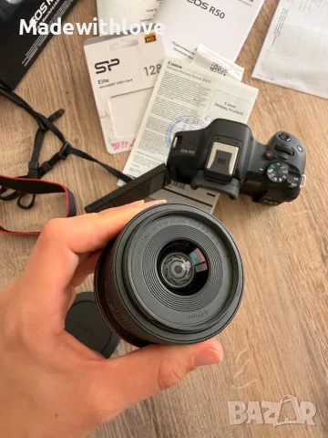 Фотоапарат Canon EOS R50, снимка 5 - Фотоапарати - 56599265