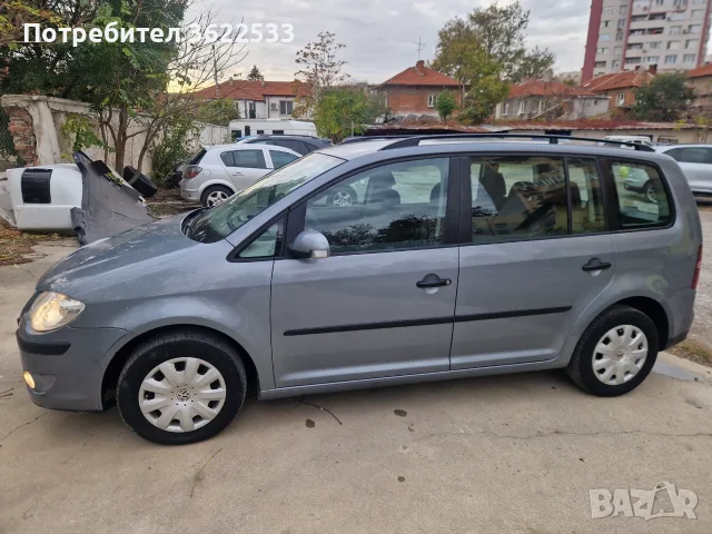 VW Touran 1.6 102k GAZ, снимка 3 - Автомобили и джипове - 56730630