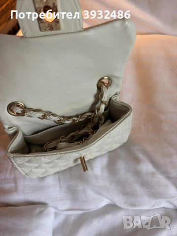 Chanel mini чанта, снимка 6 - Чанти - 56714087