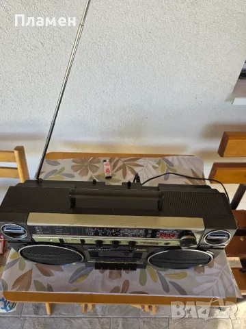 Продавам Sharp GF-600, снимка 4 - Радиокасетофони, транзистори - 56664789