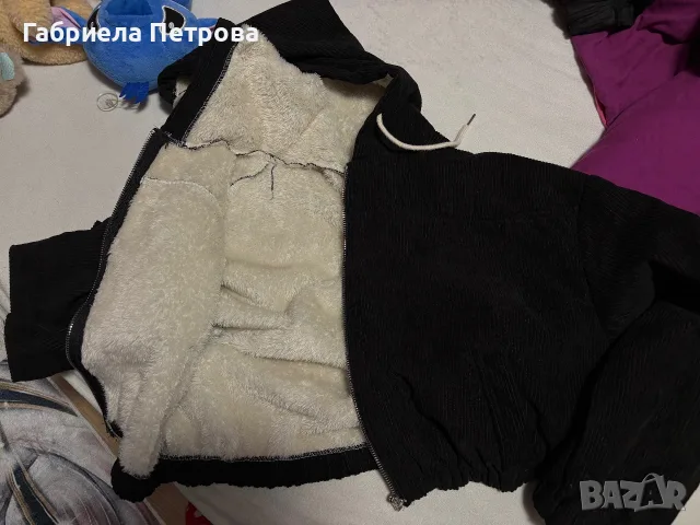 Черно късо пухкаво яке, снимка 3 - Якета - 56722473