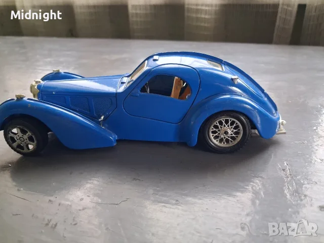 Bugatti Atlantic 1:24, снимка 5 - Колекции - 56665667