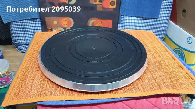  Platter и гумена постелка за грамофон..