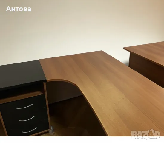 Офис обзавеждане, снимка 2 - Работни маси и бюра - 56589535
