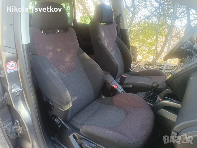 Seat Altea 1.9 BKC, снимка 14 - Автомобили и джипове - 56635991