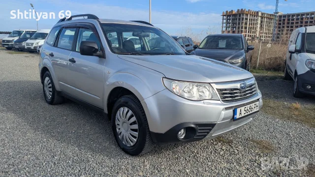 Subaru Forester 2.0 i gas, снимка 3 - Автомобили и джипове - 56747386