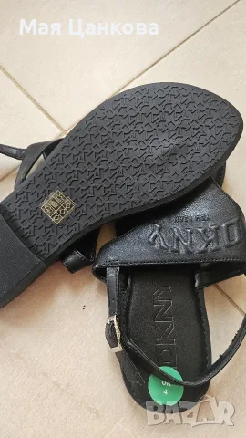 сандали момиче DKNY, снимка 2 - Детски сандали и чехли - 56551828